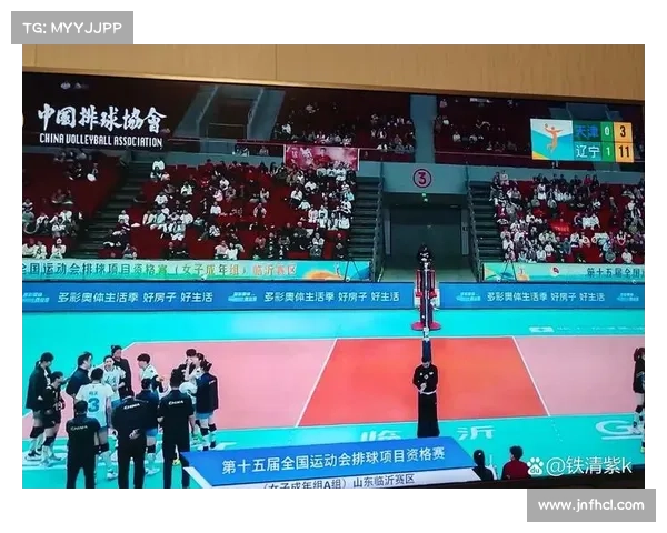 排球赛场激烈角逐强队交锋实时播报精彩战况不容错过激情四射 排球赛场激烈角逐强队交锋实时播报精彩战况不容错过激情四射